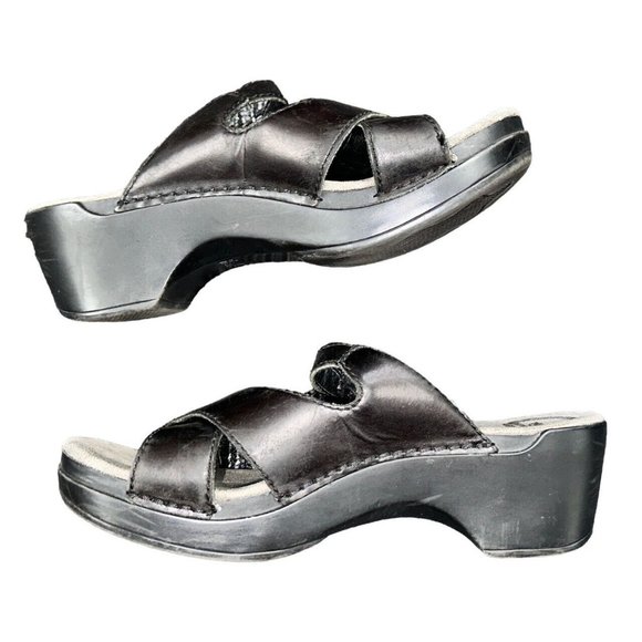 Dansko Sandals Womens 38 Sela Cross Strap Slip On Wedge Slide Black Leather - Picture 5 of 7